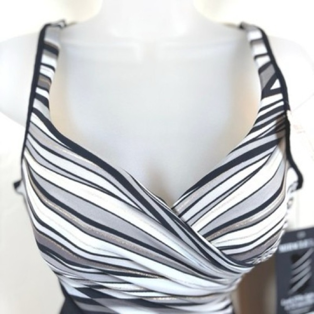 Miraclesuit
Shimmer Sands Its A Wrap One-Piece Swimsuit - Picture 6 of 13